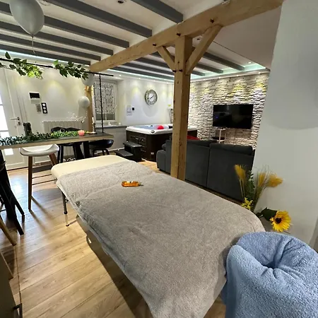 Maison Avec Jacuzzi Maisdon-sur-Sevre