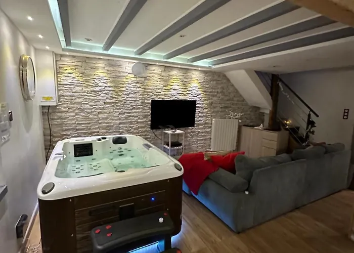 Apartment Maison Avec Jacuzzi Maisdon-sur-Sevre